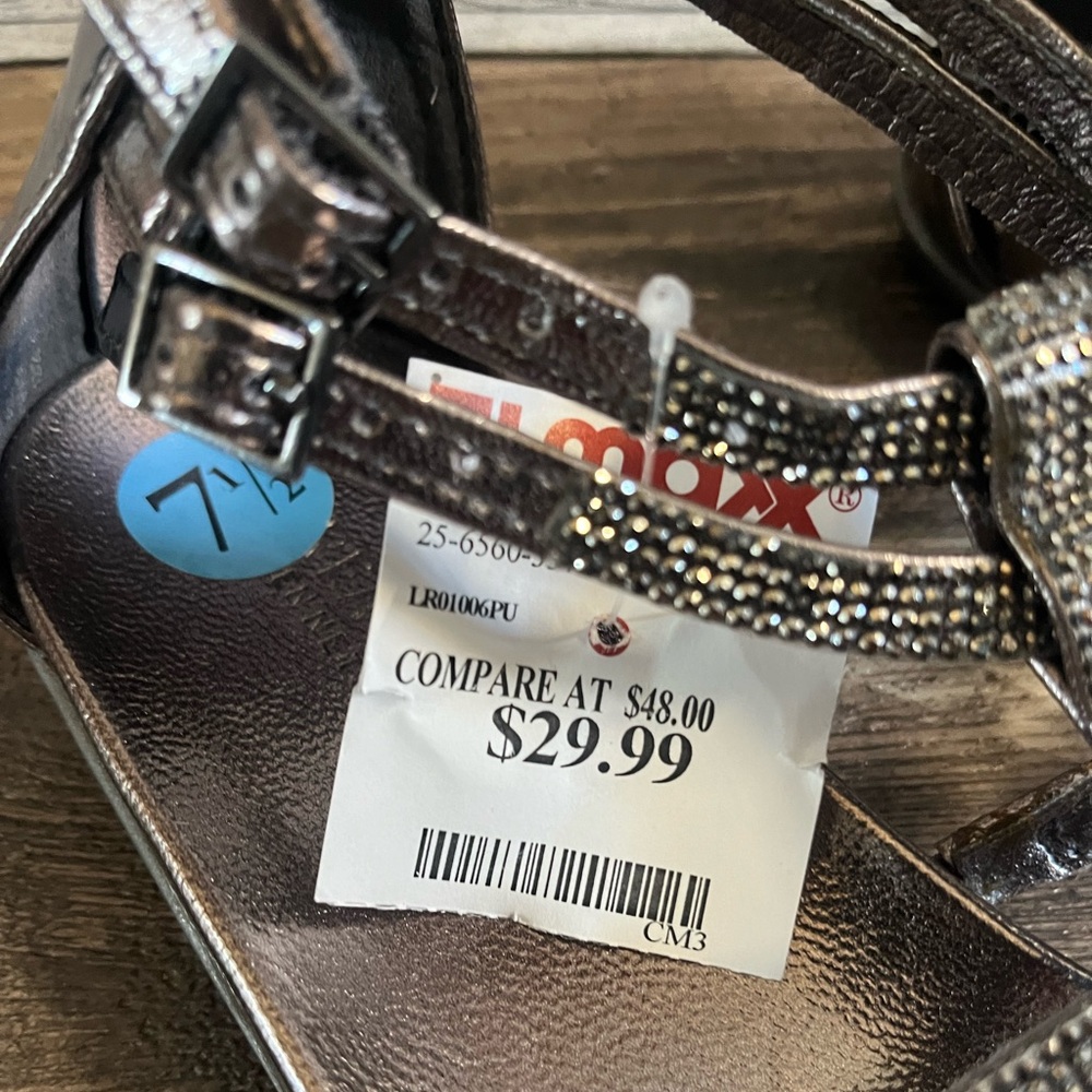 Kenneth Cole Sandals Sparkle Strappy Detail Zip Up Back NWT Women’s Size 7.5 - Picture 4 of 7